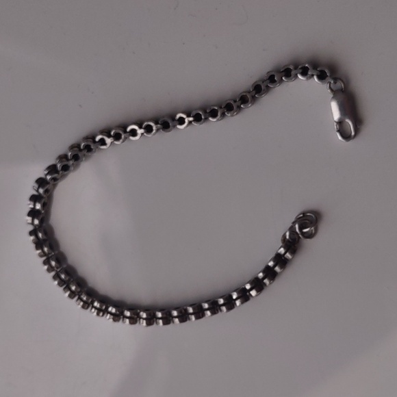 Sterling Silver Bezel Set Round White CZ Link 7" Bracelet - 10g - Picture 3 of 6